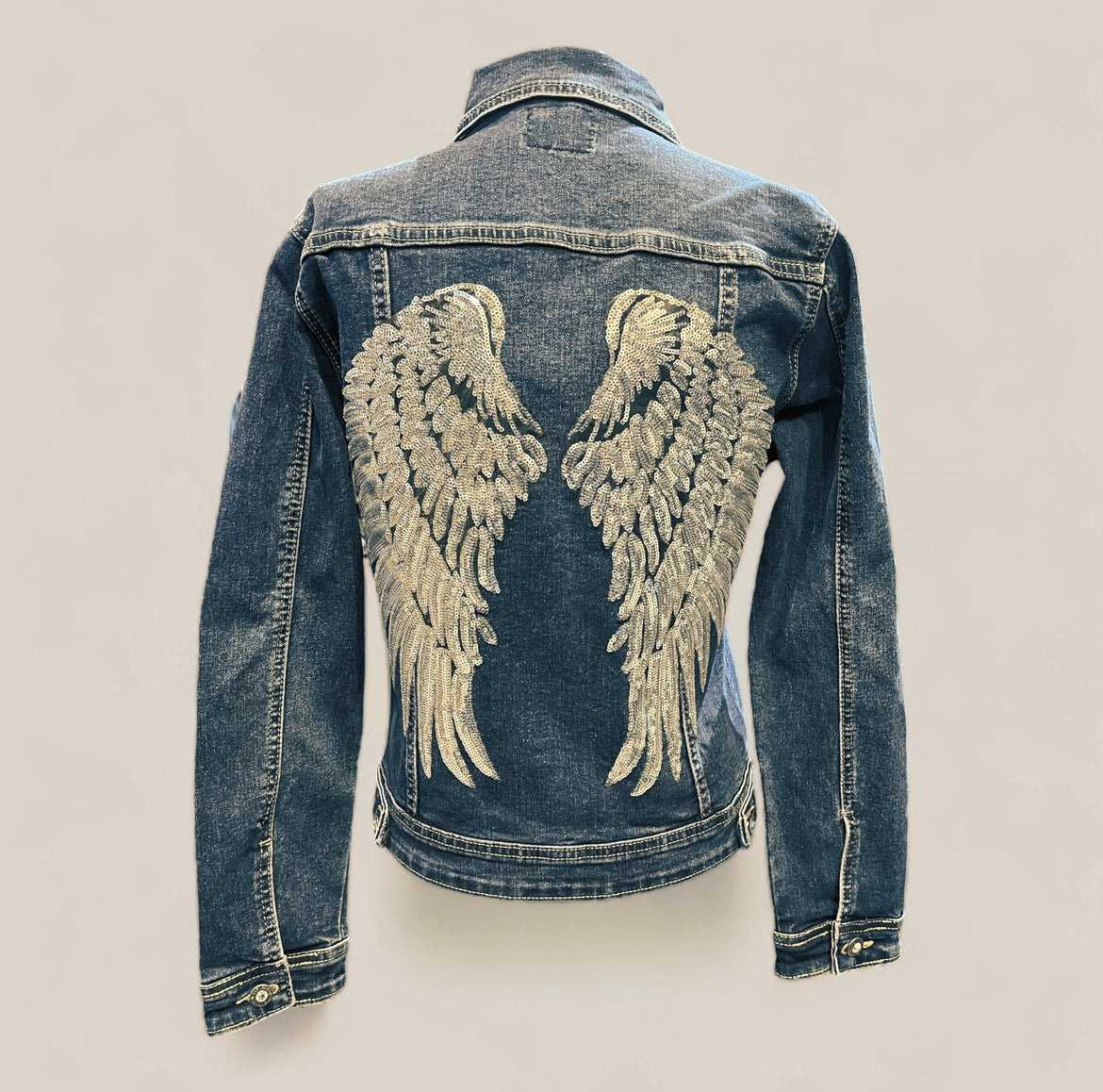 Chaqueta vaquera alas lentejuelas