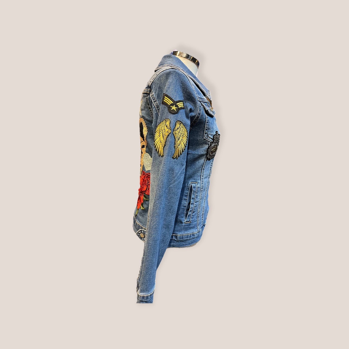 Chaqueta vaquera tigre lentejuelas y flores