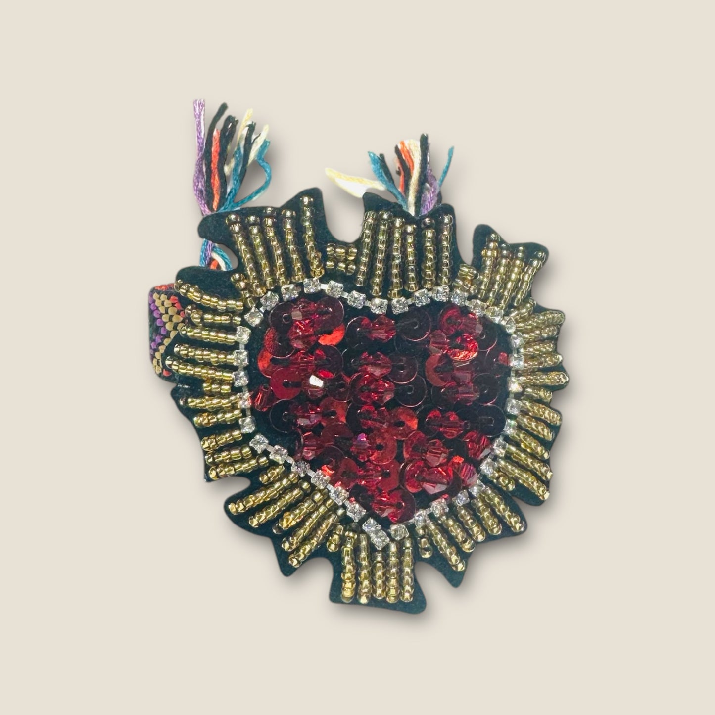 Pulsera macramé corazón