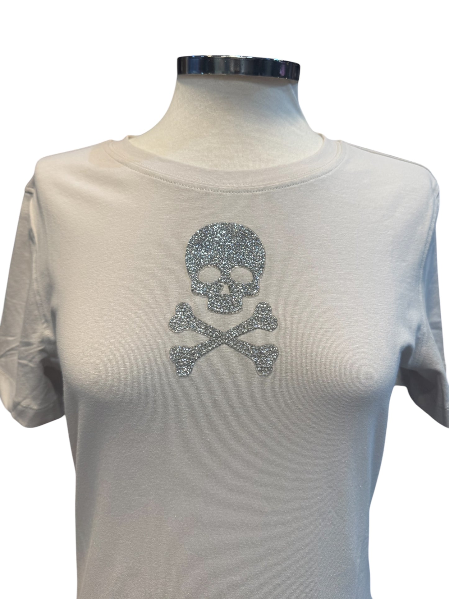 Camiseta calavera con tibias strass