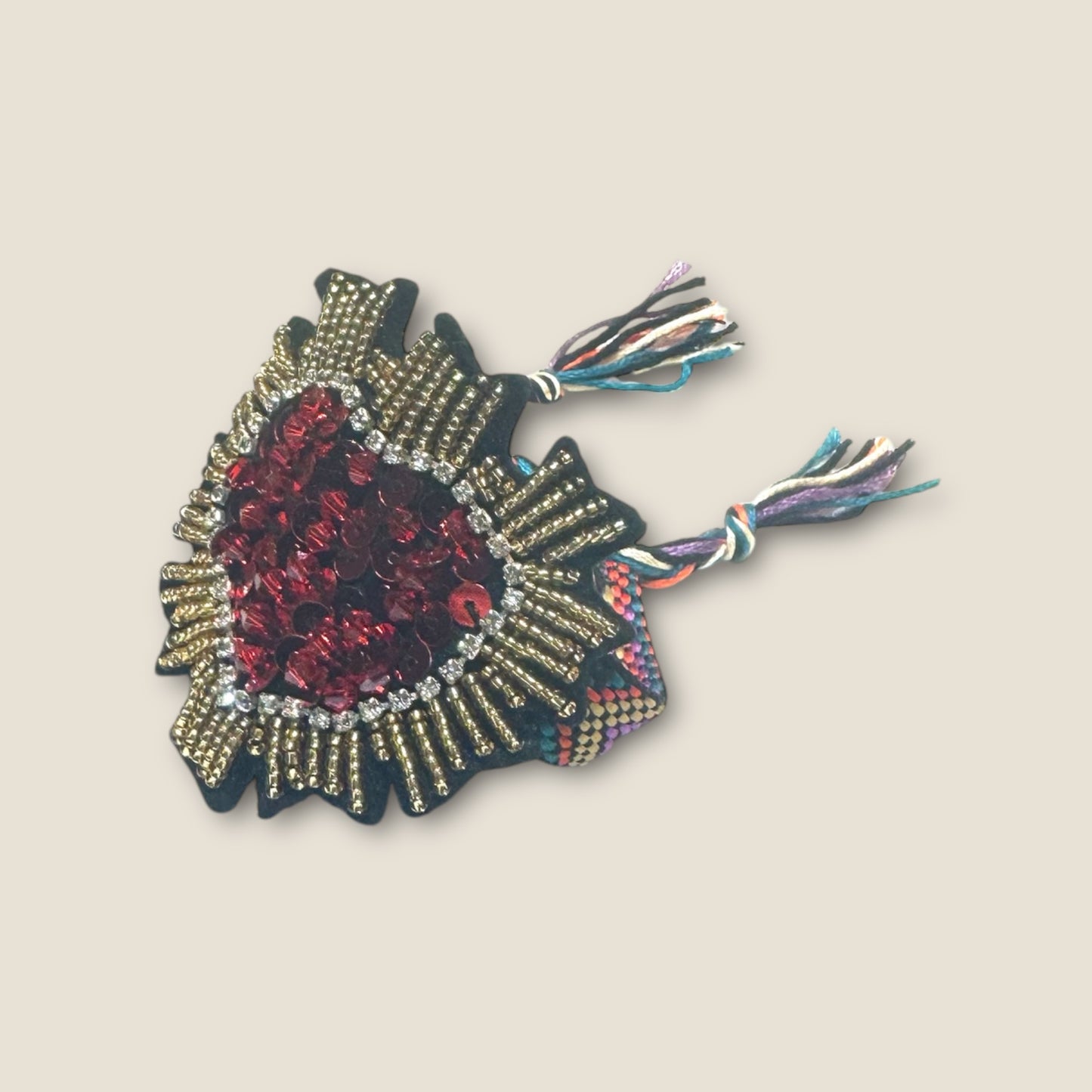 Pulsera macramé corazón
