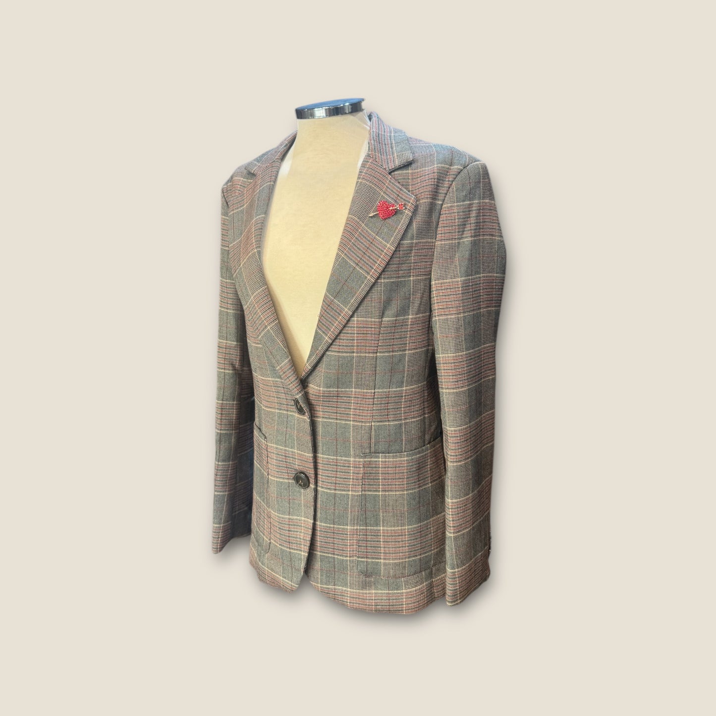 Blazer cuadros con alas y corazon