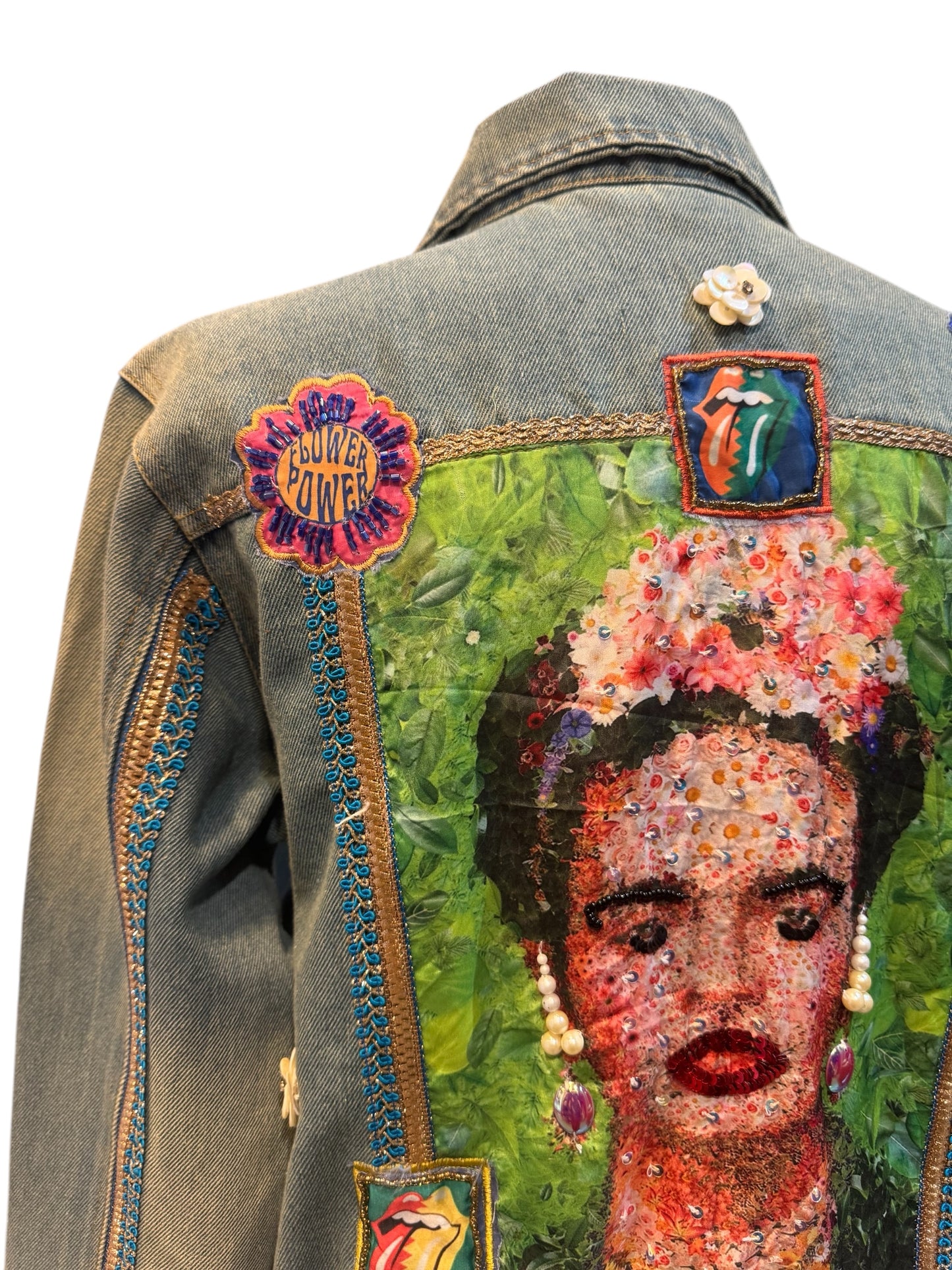 Chaqueta vaquera Frida con abalorios