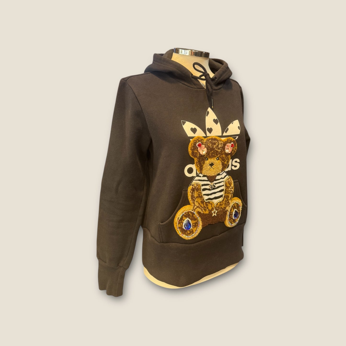 Sudadera capucha negra con osito