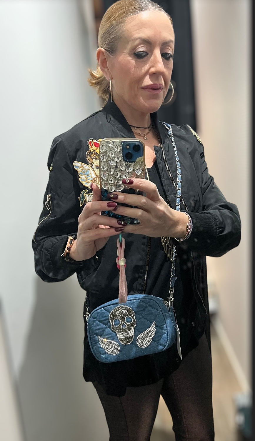 Bolso vaquero bandolera con calavera strass