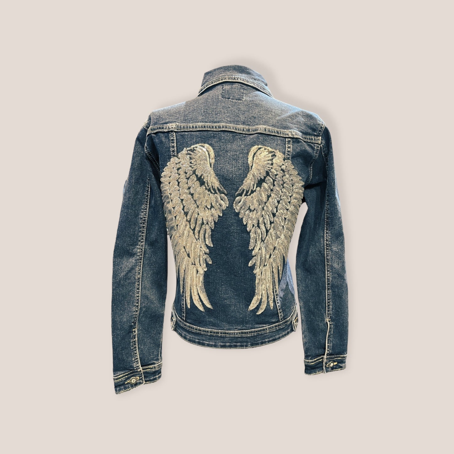 Chaqueta vaquera alas lentejuelas