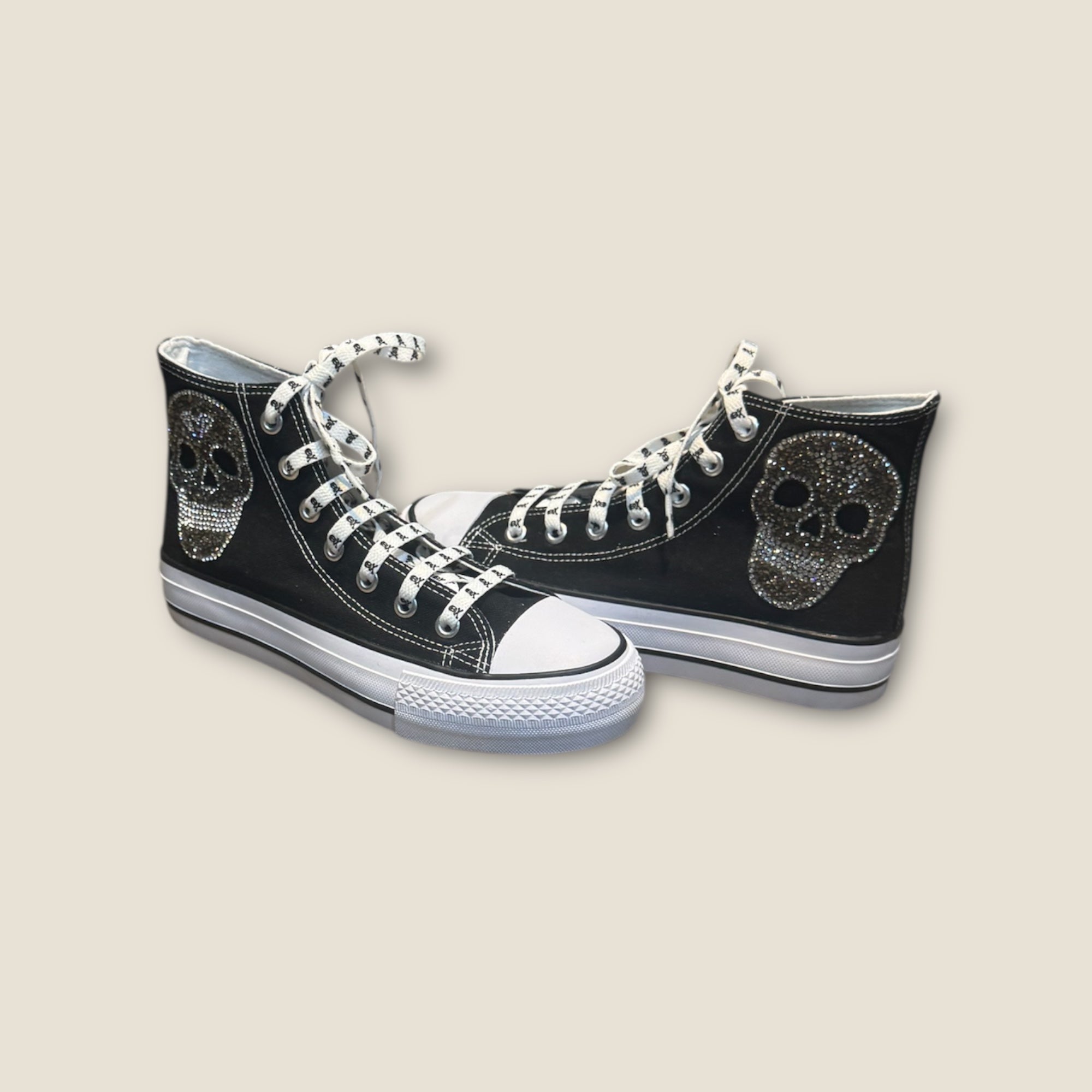 Zapatillas de lona con calavera de strass