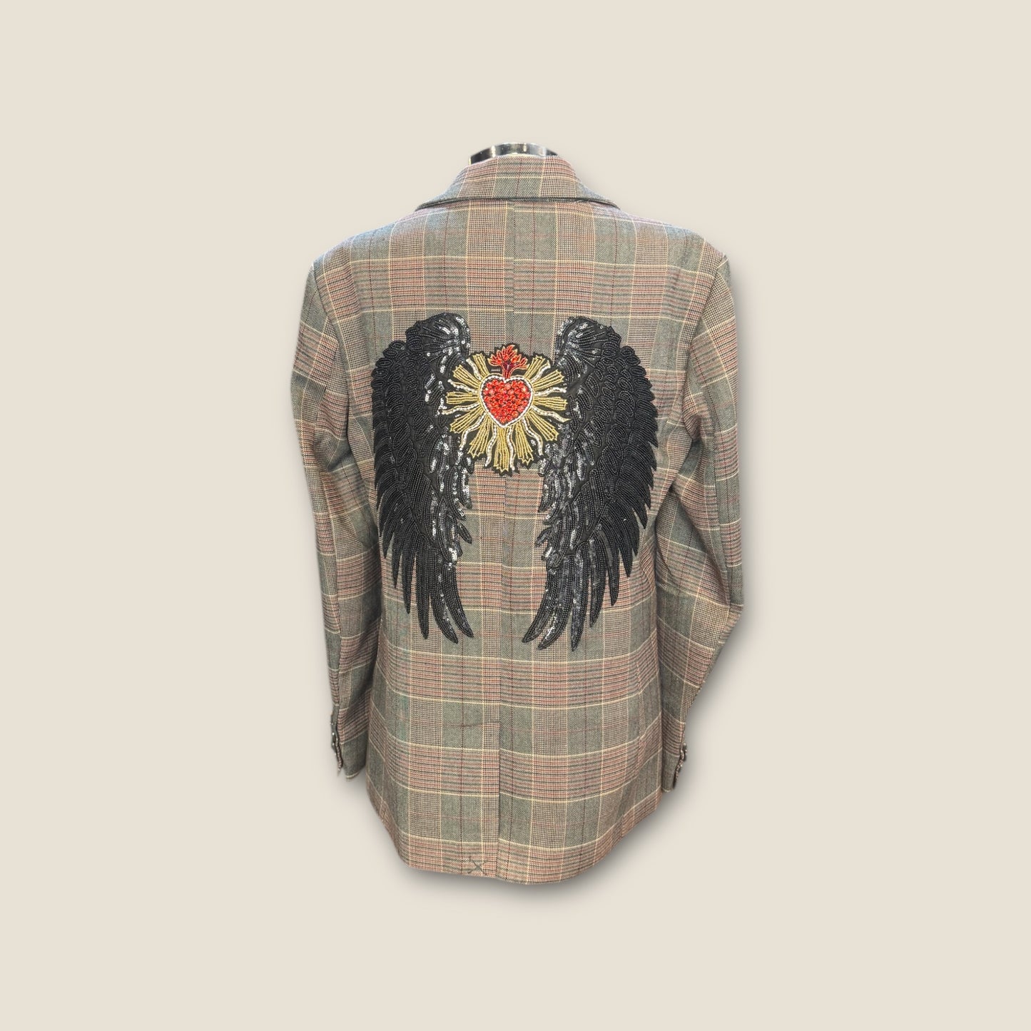 Blazer cuadros con alas y corazon