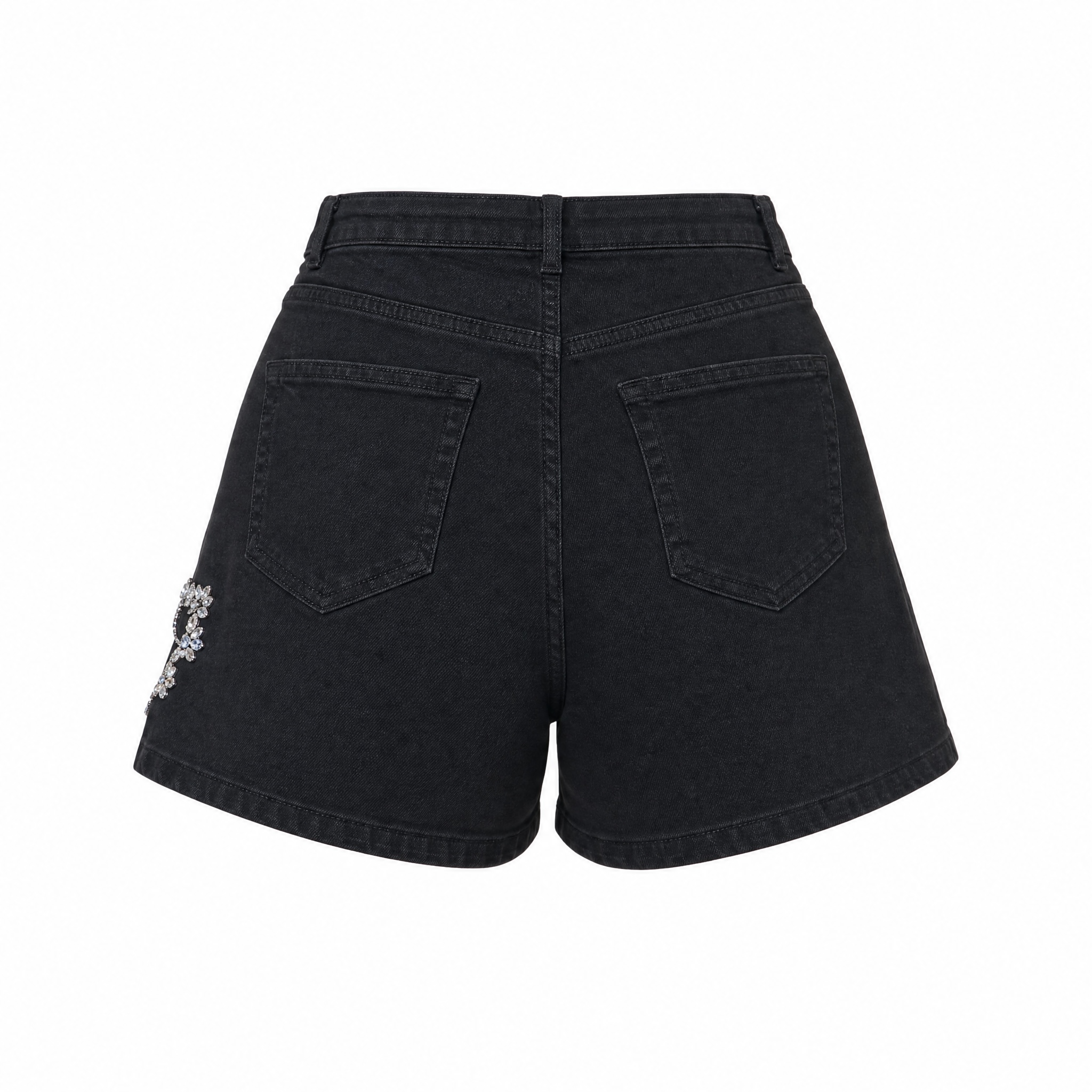 Pantalón corto corazones