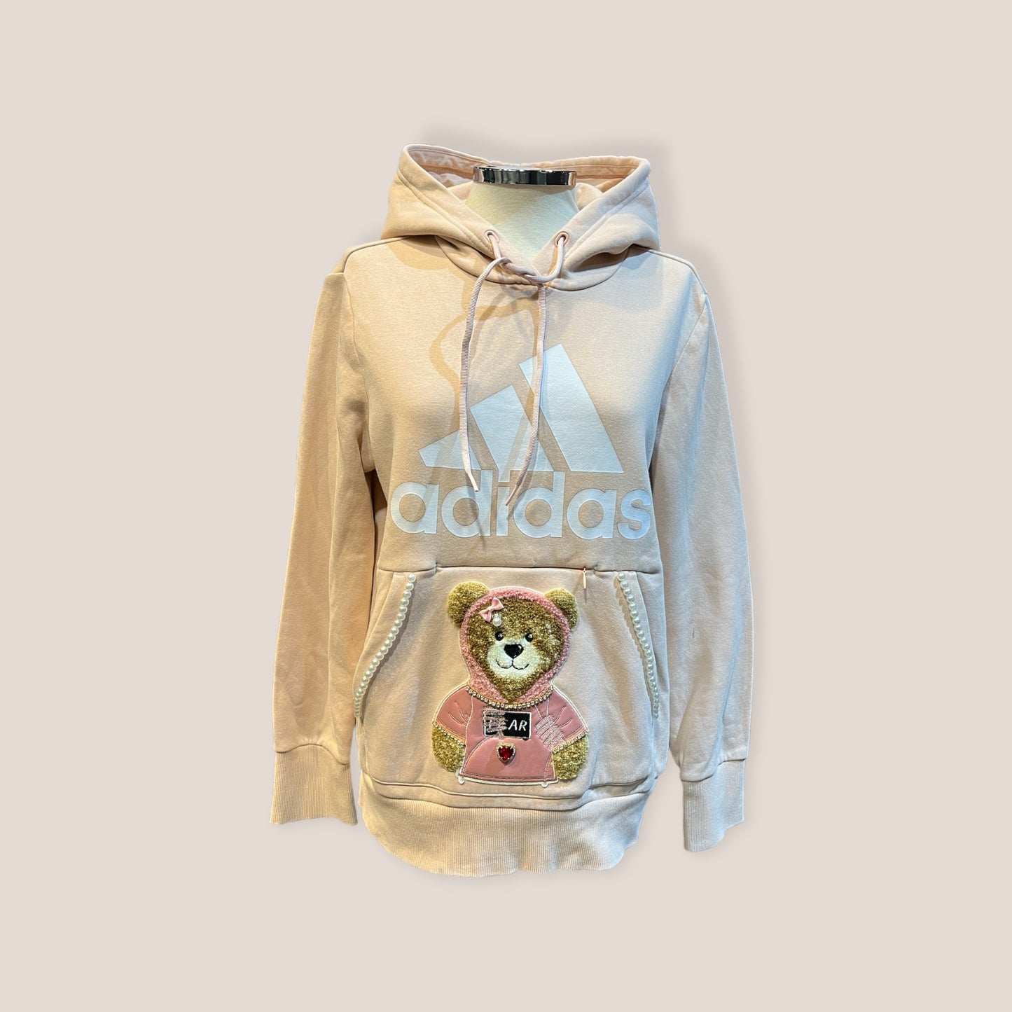 Sudadera rosa claro Adidas con osito