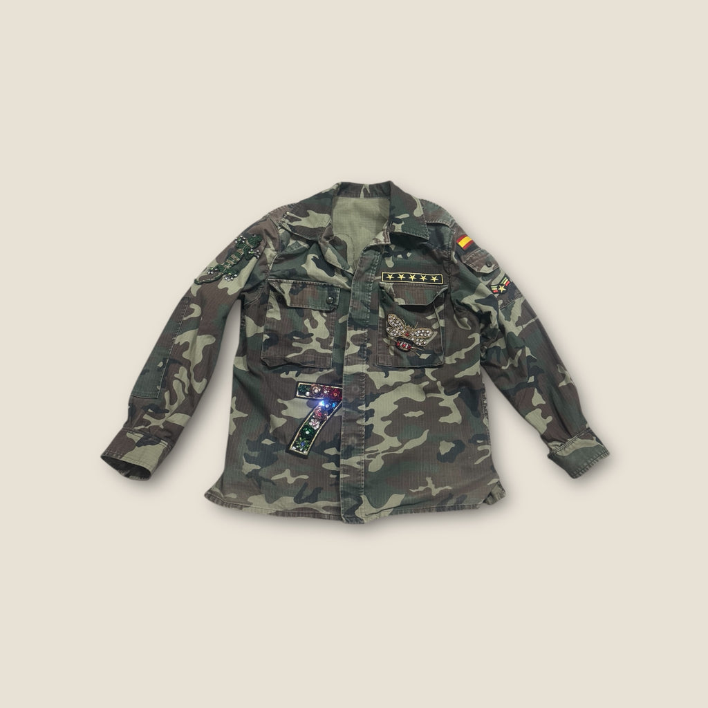 Sobre camisa del Ejército español Customizada