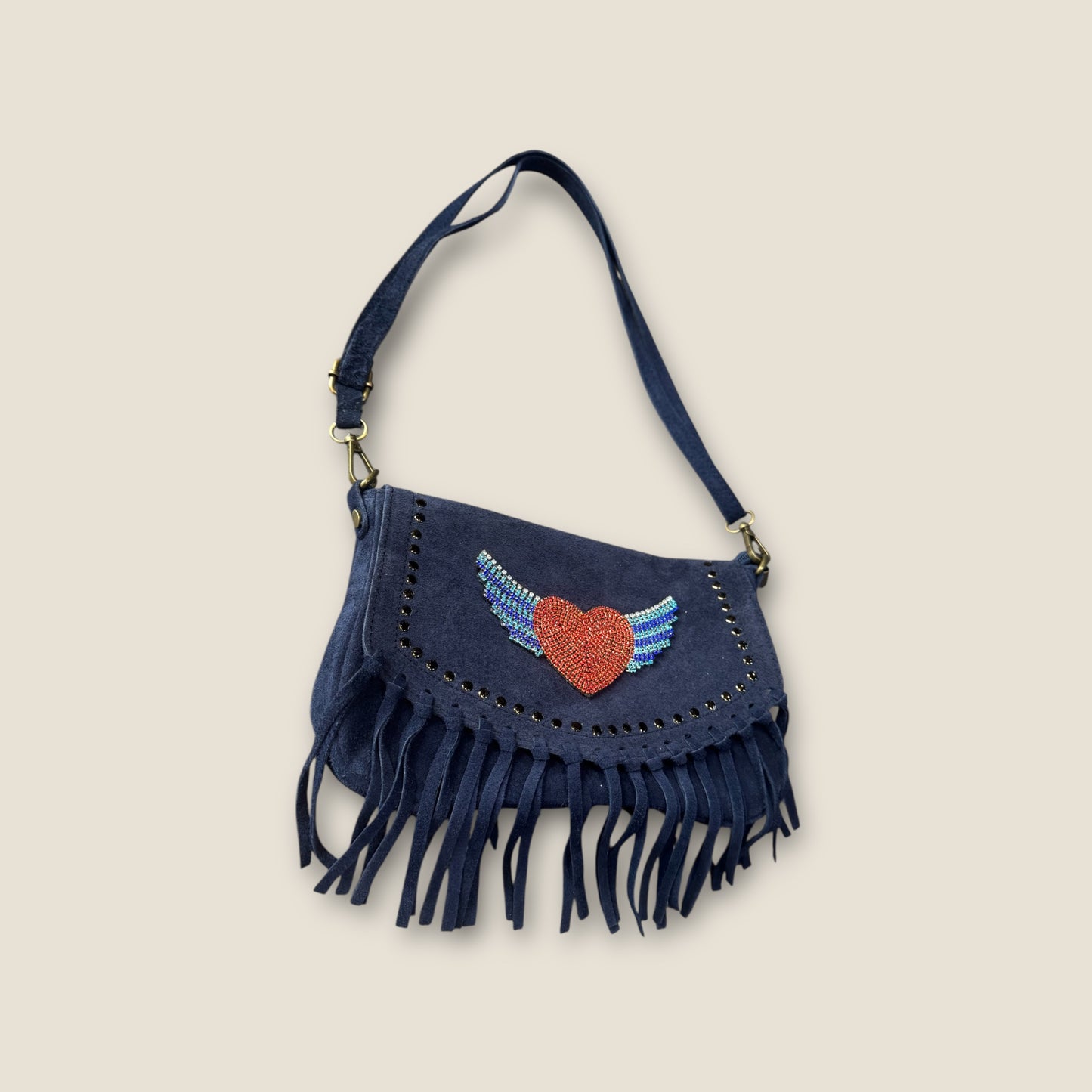 Bolso ante azul con corazón alado