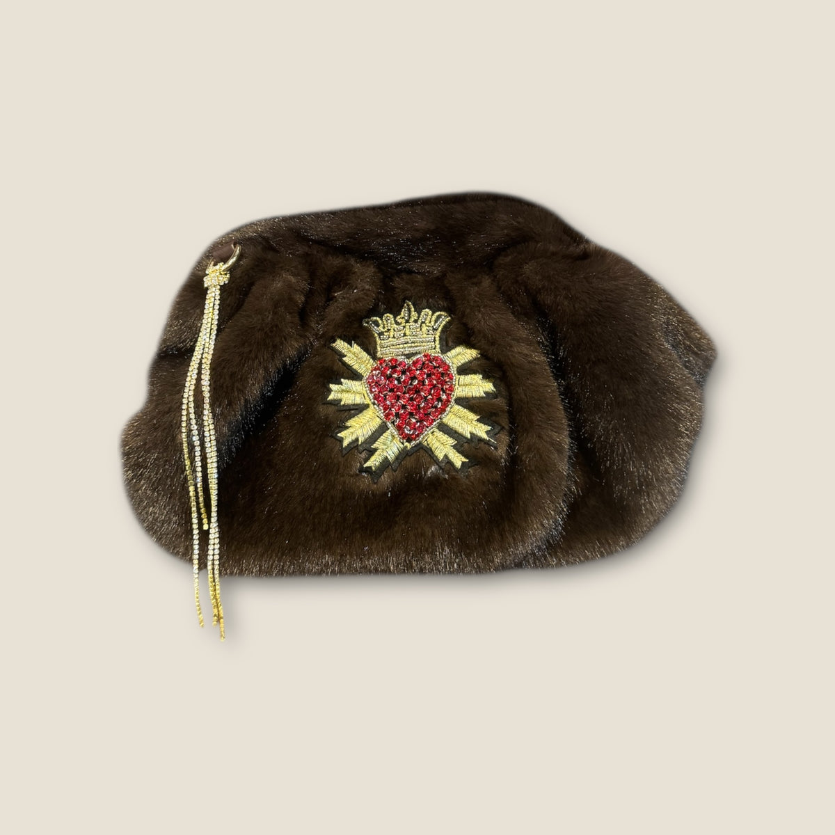 Bolso pelo con corazón