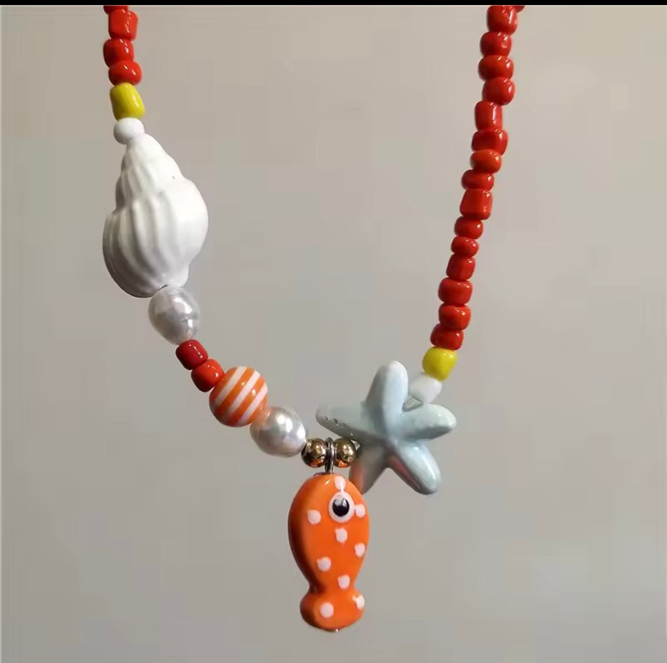 Collar abalorios Pez