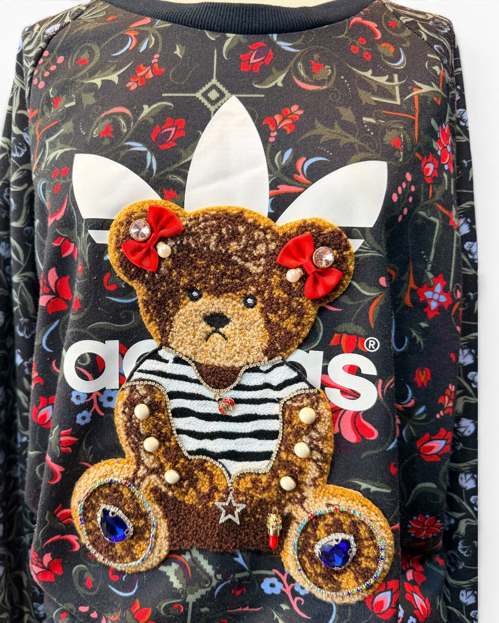 Sudadera Adidas Estampada con Osito
