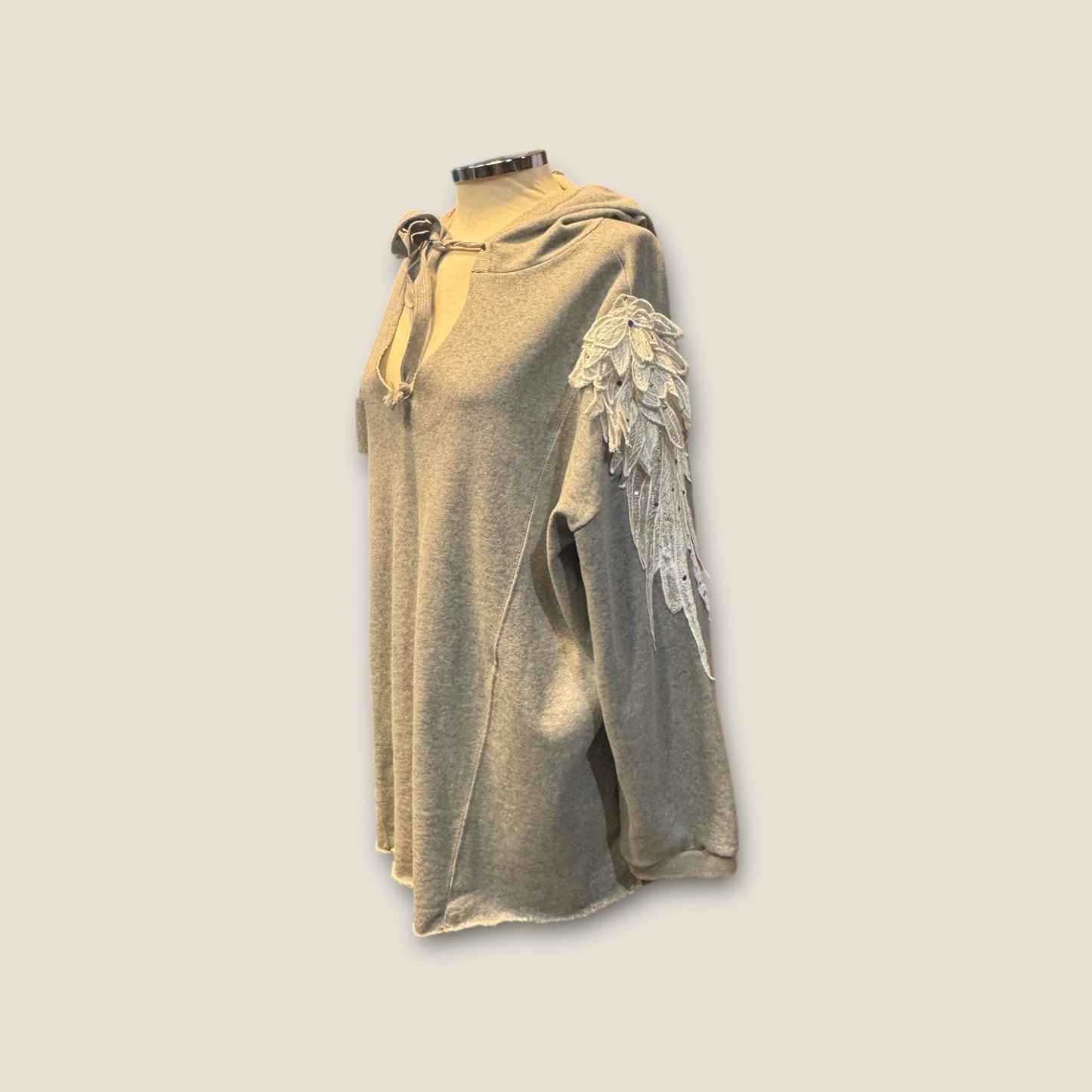 Sudadera oversize alas guipur