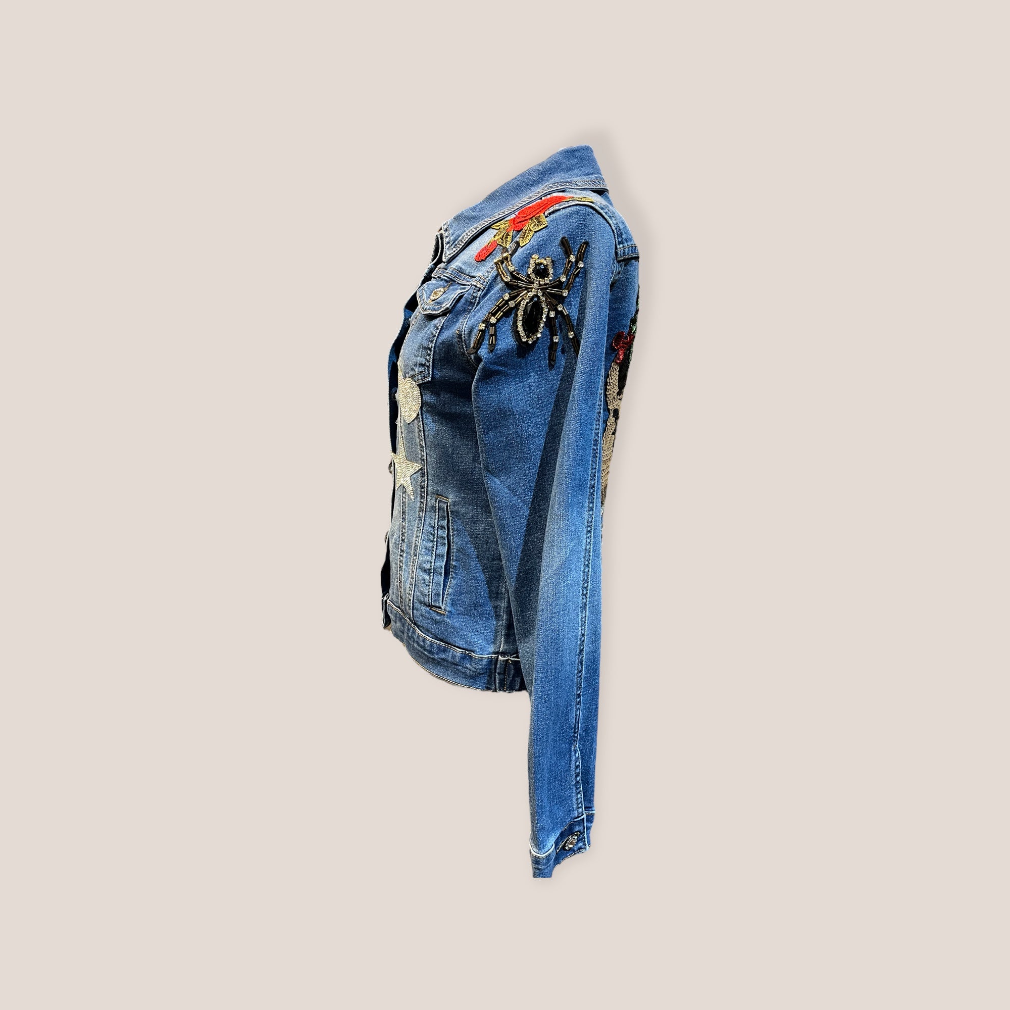 Chaqueta vaquera tigre lentejuelas y flores