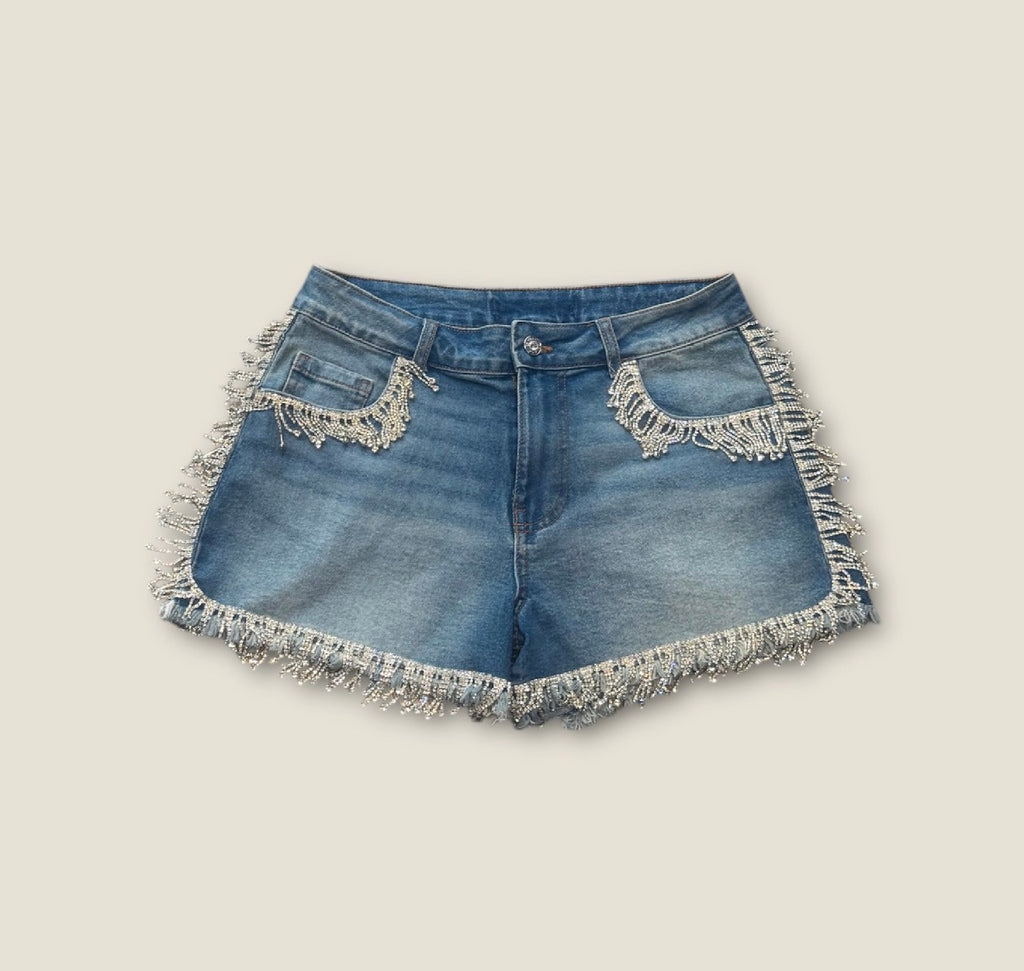 Pantalón corto bordeado flecos pedrería