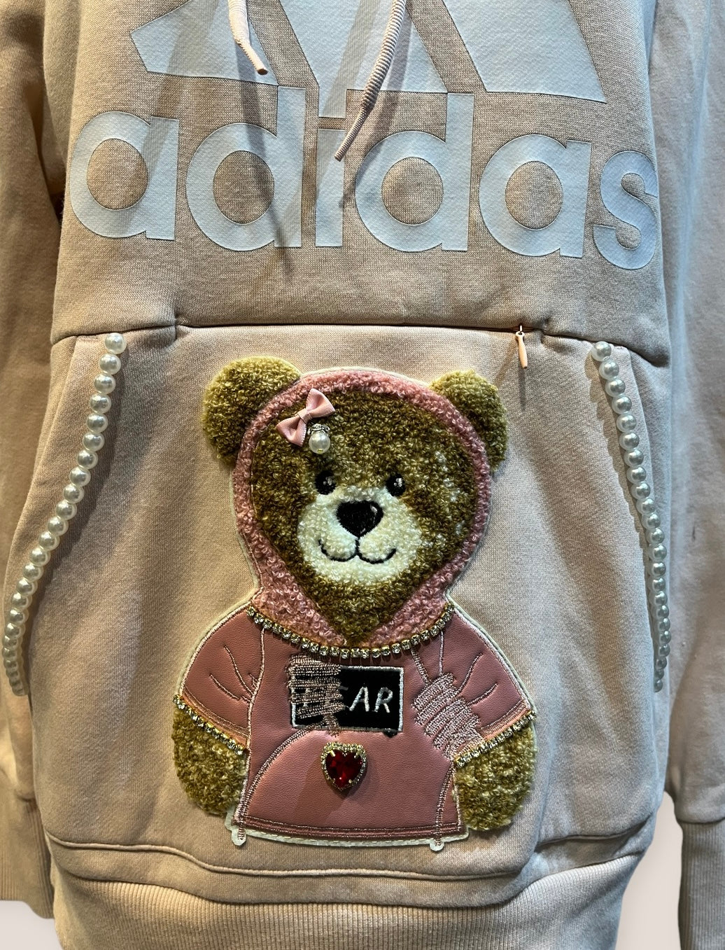 Sudadera rosa claro Adidas con osito