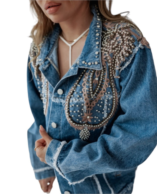 Chaqueta vaquera denim bordada