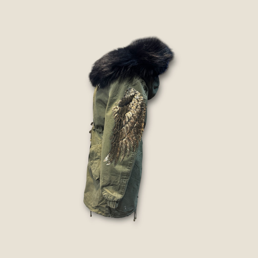 Parka 2 en 1 con alas de lentejuelas
