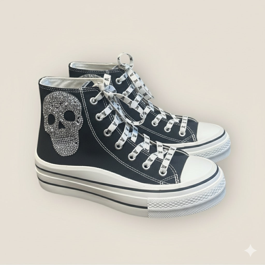 Zapatillas de lona con calavera de strass