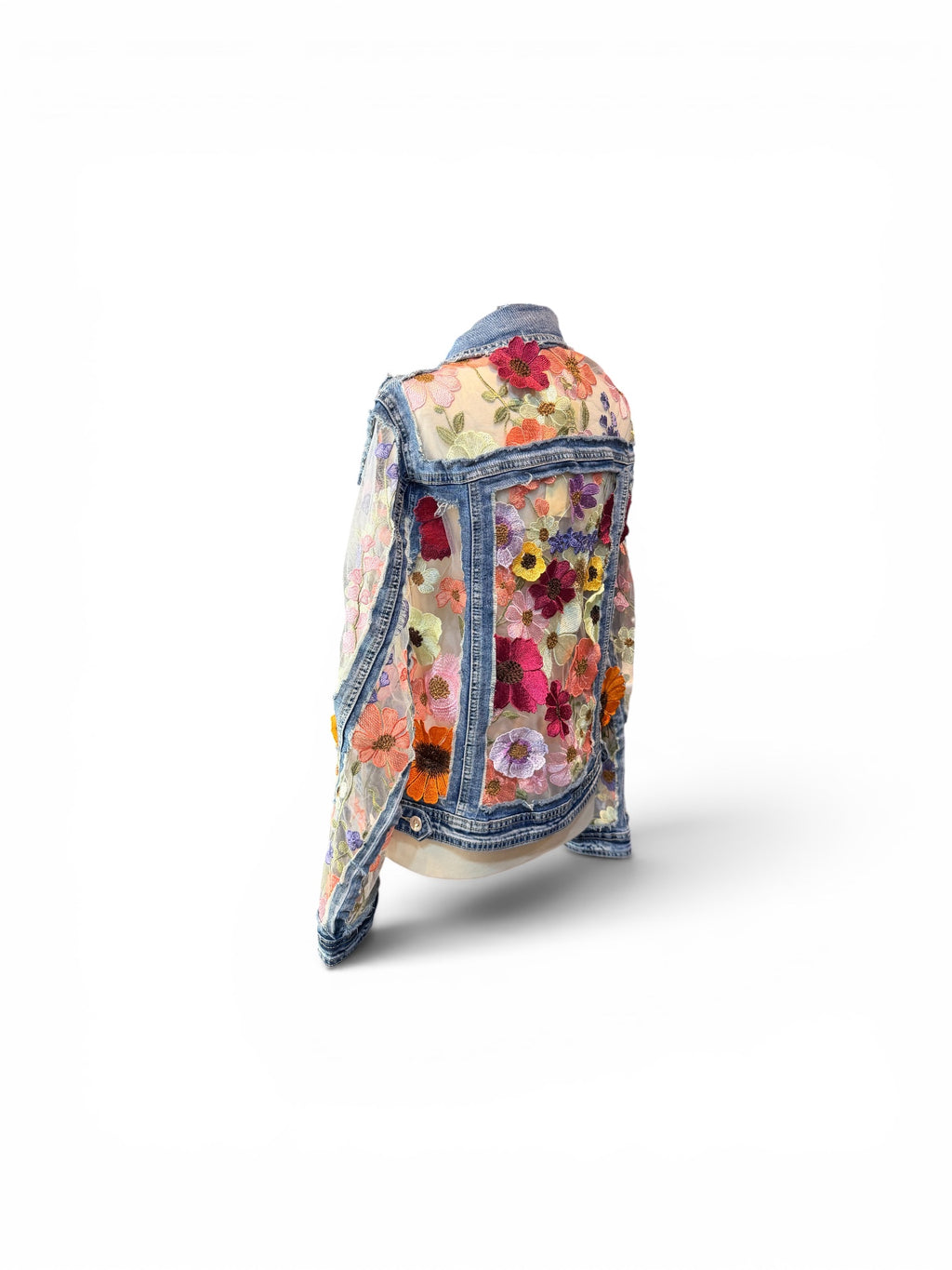 Chaqueta vaquera tul y flores