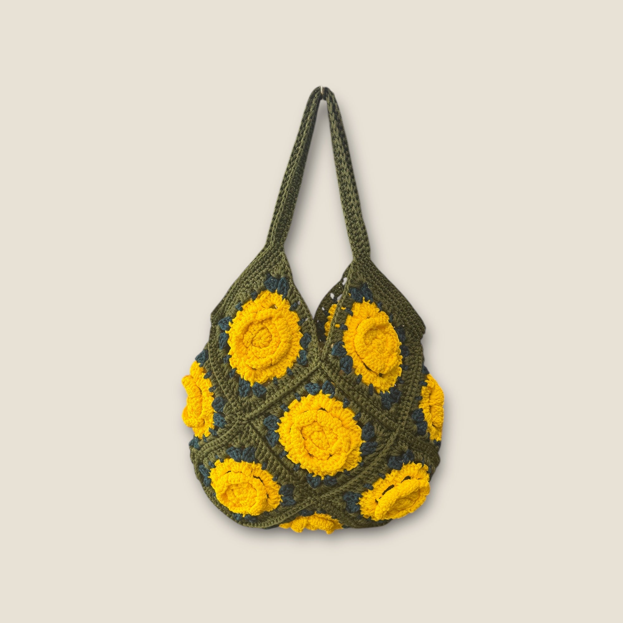 Bolso crochet con rosas