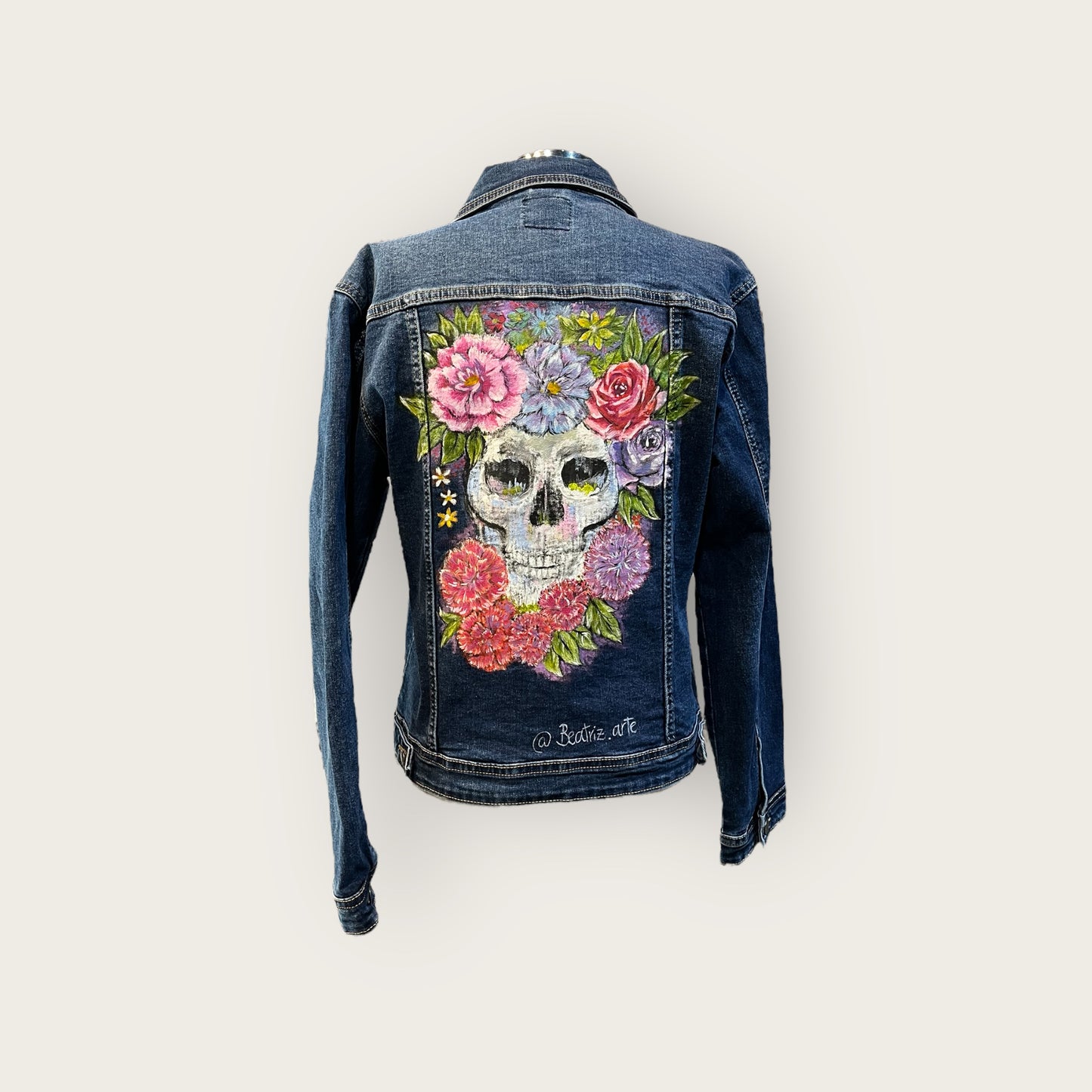 Chaqueta Vaquera Calavera Pintada artesanalmente