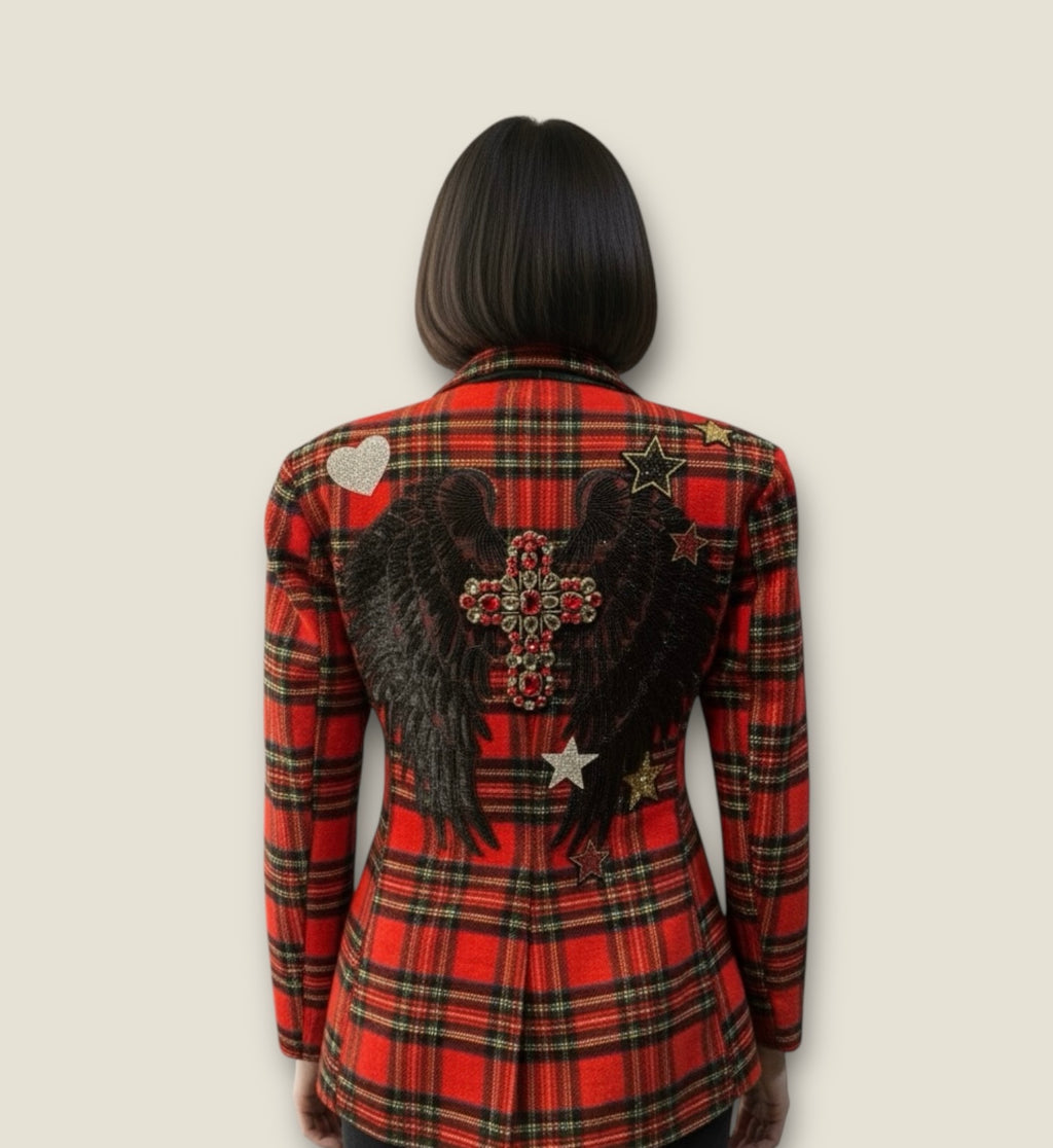 Chaqueta blazer escocesa con alas y cruz de pedrería