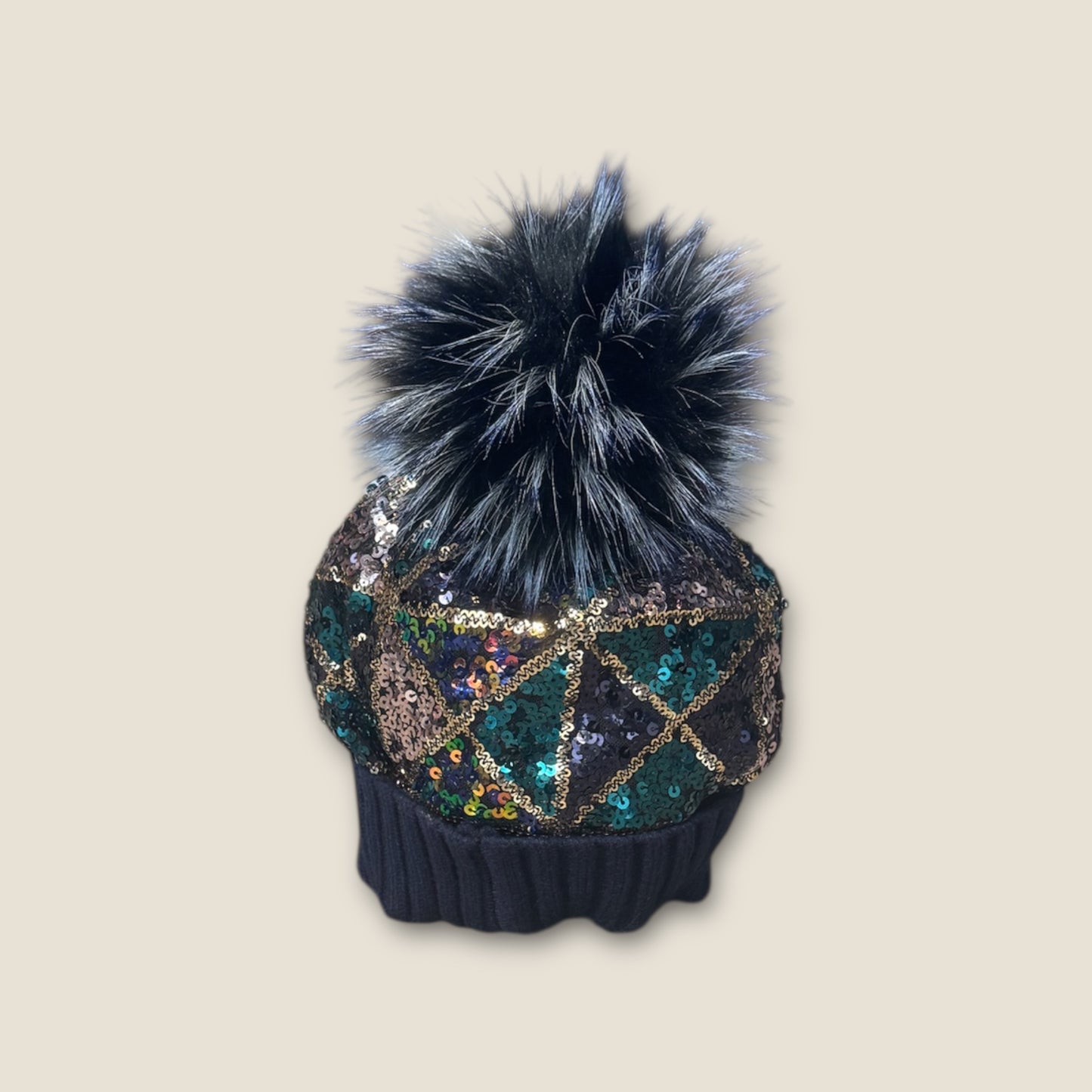 Gorro pompón lentejuelas