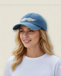 Gorra denim con alas de strass