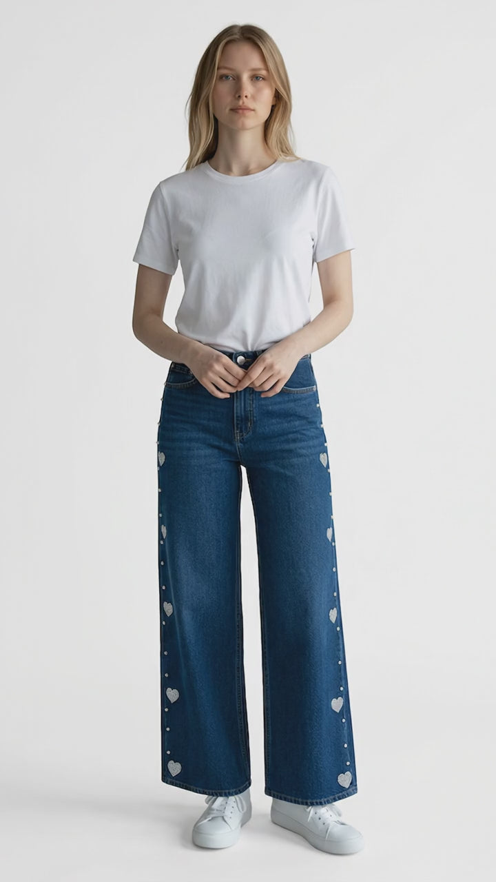 Pantalón lados corazones
